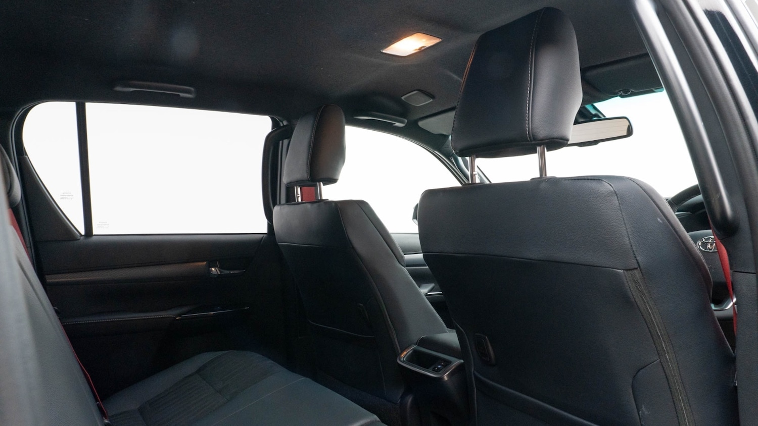 Used Toyota Hilux 2025 for sale - 76130594: Photo 14