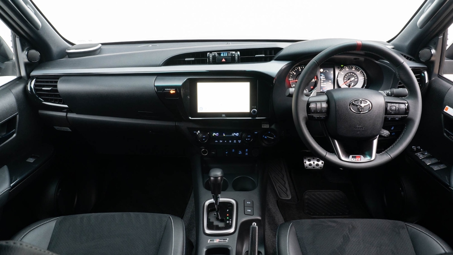 Used Toyota Hilux 2025 for sale - 76130594: Photo 2
