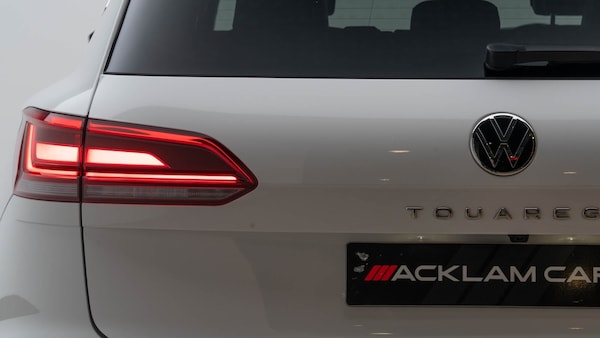 Used Volkswagen Touareg 2023 for sale - 76208801: Photo 11