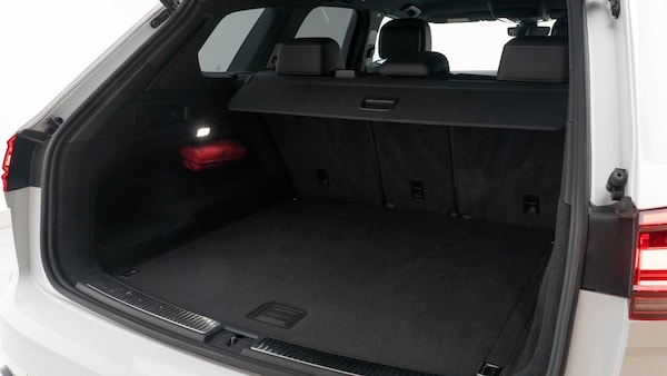 Used Volkswagen Touareg 2023 for sale - 76208801: Photo 14