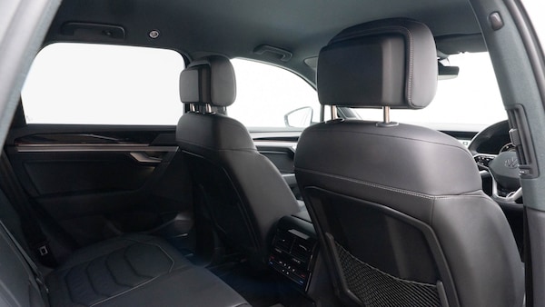 Used Volkswagen Touareg 2023 for sale - 76208801: Photo 16