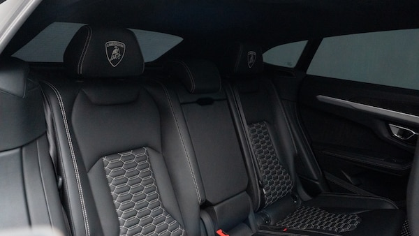 Used Lamborghini Urus 2019 for sale - 76312473: Photo 12