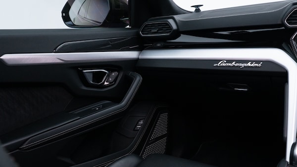 Used Lamborghini Urus 2019 for sale - 76312473: Photo 20