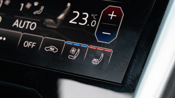 Used Lamborghini Urus 2019 for sale - 76312473: Photo 28