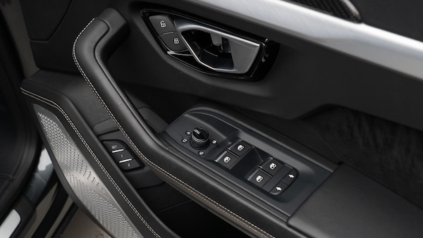 Used Lamborghini Urus 2019 for sale - 76312473: Photo 34