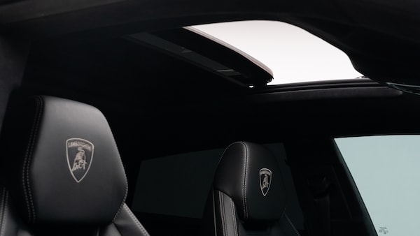 Used Lamborghini Urus 2019 for sale - 76312473: Photo 36