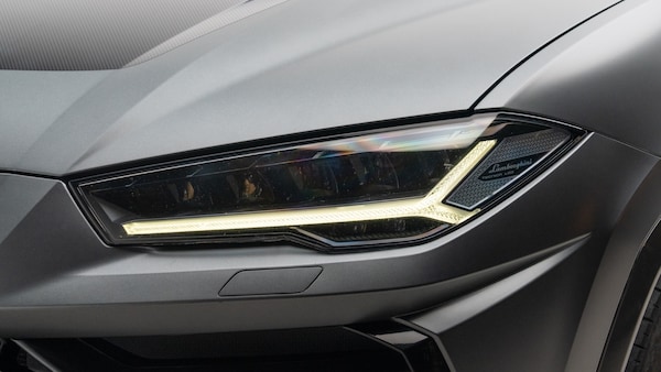Used Lamborghini Urus 2019 for sale - 76312473: Photo 38