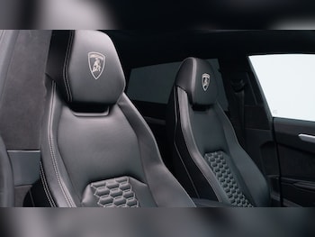 Used Lamborghini Urus 2019 for sale - 76312473: Photo 3