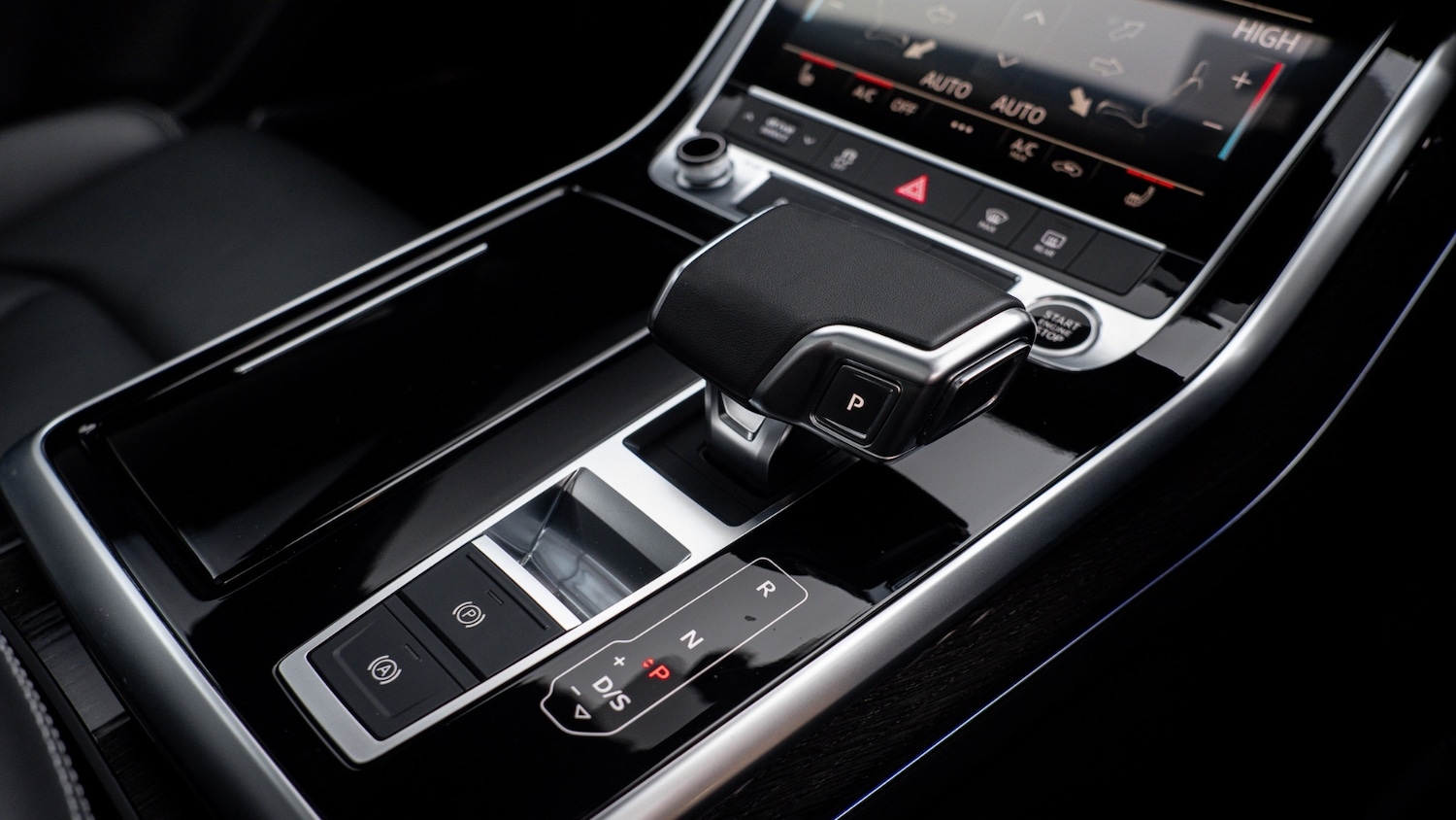 Used Audi Q7 2025 for sale - 77079175: Photo 32