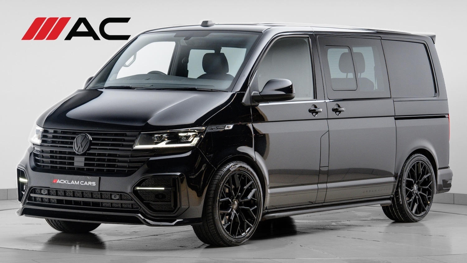 Used Volkswagen Transporter 2023 for sale - 76834849: Photo 1