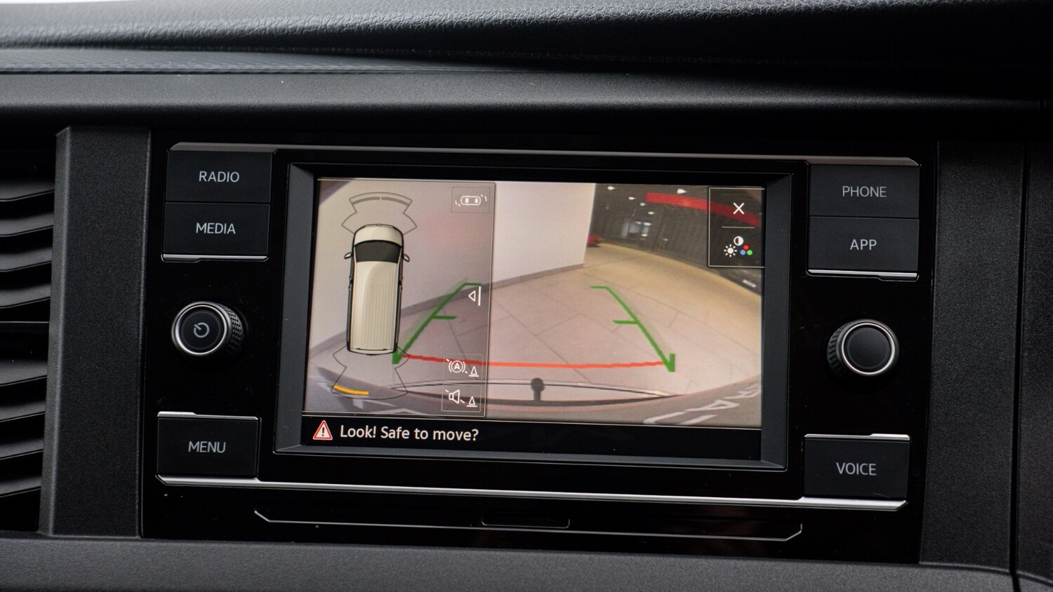 Used Volkswagen Transporter 2022 for sale - 77063432: Photo 39