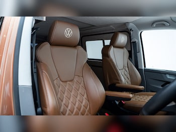 Used Volkswagen Transporter 2022 for sale - 77063432: Photo