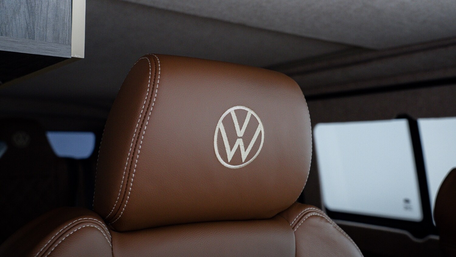 Used Volkswagen Transporter 2022 for sale - 77063432: Photo 46