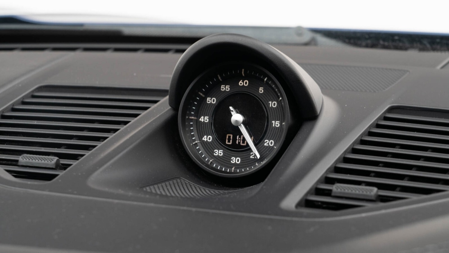 Used Porsche 911 2024 for sale - 76172296: Photo 16