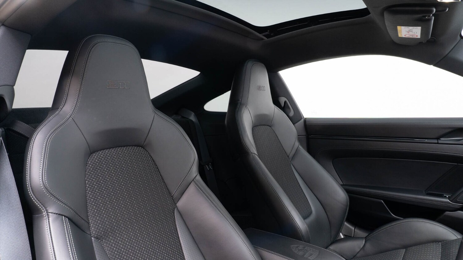 Used Porsche 911 2024 for sale - 76172296: Photo 3