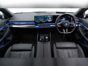 Used BMW i5 2024 for sale - 75828940: Photo