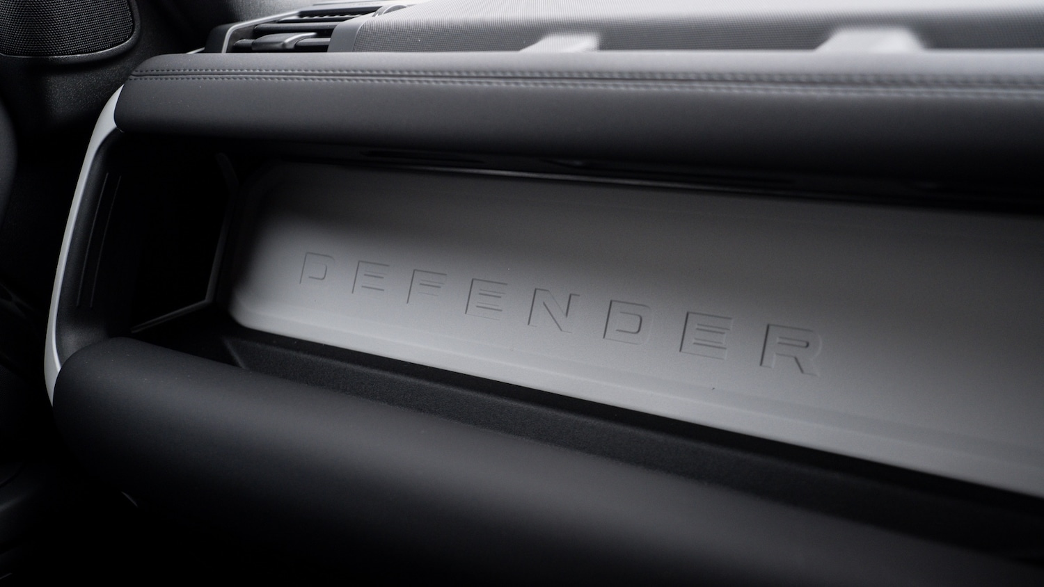 Used Land Rover Defender 2026 for sale - 77261617: Photo 19