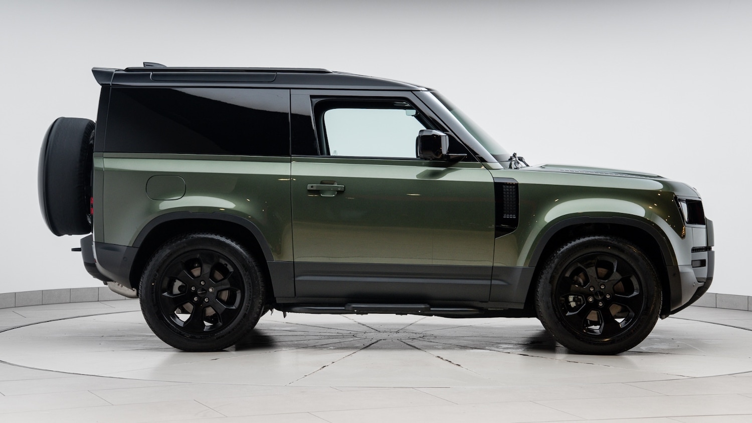 Used Land Rover Defender 2026 for sale - 77261617: Photo 7