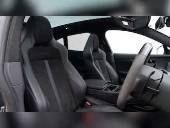 Used Aston Martin DBX 2023 for sale - 75471036: Photo