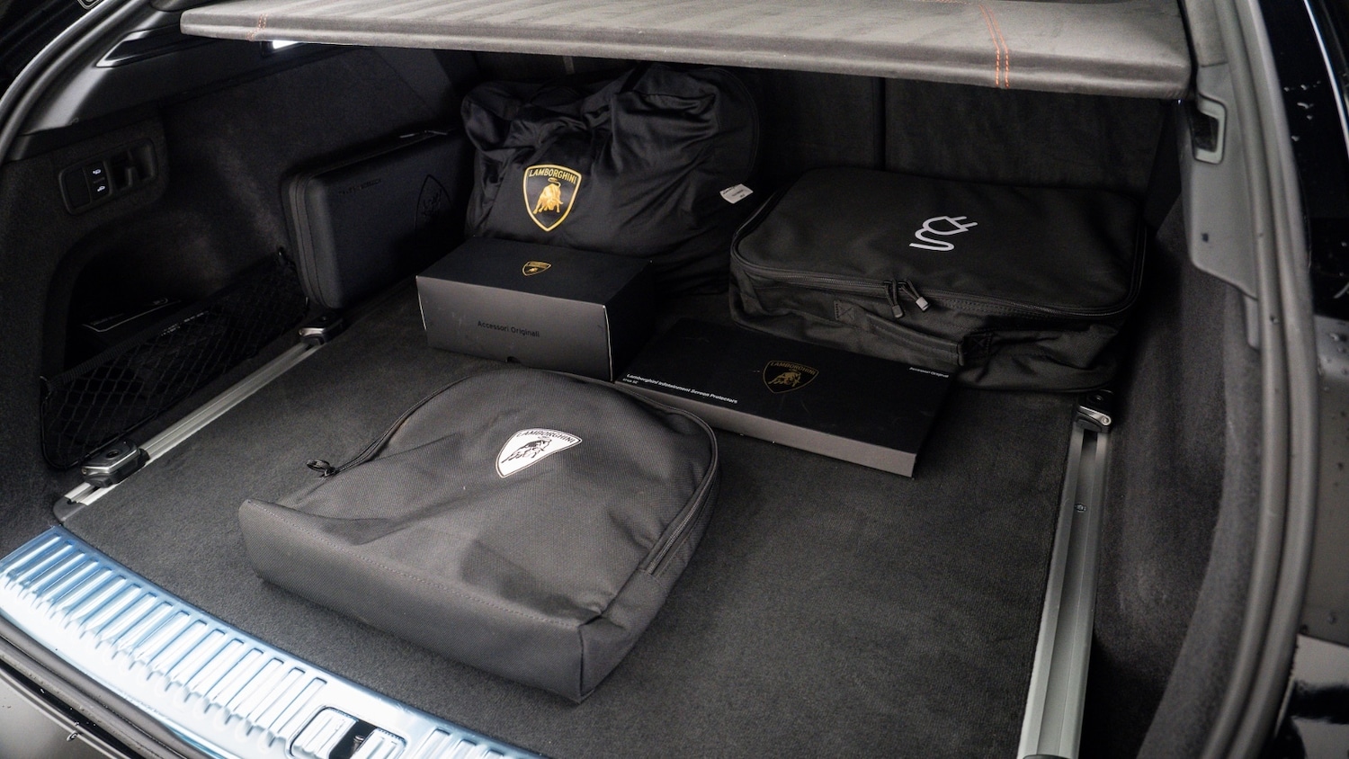 Used Lamborghini Urus 2025 for sale - 77903309: Photo 10