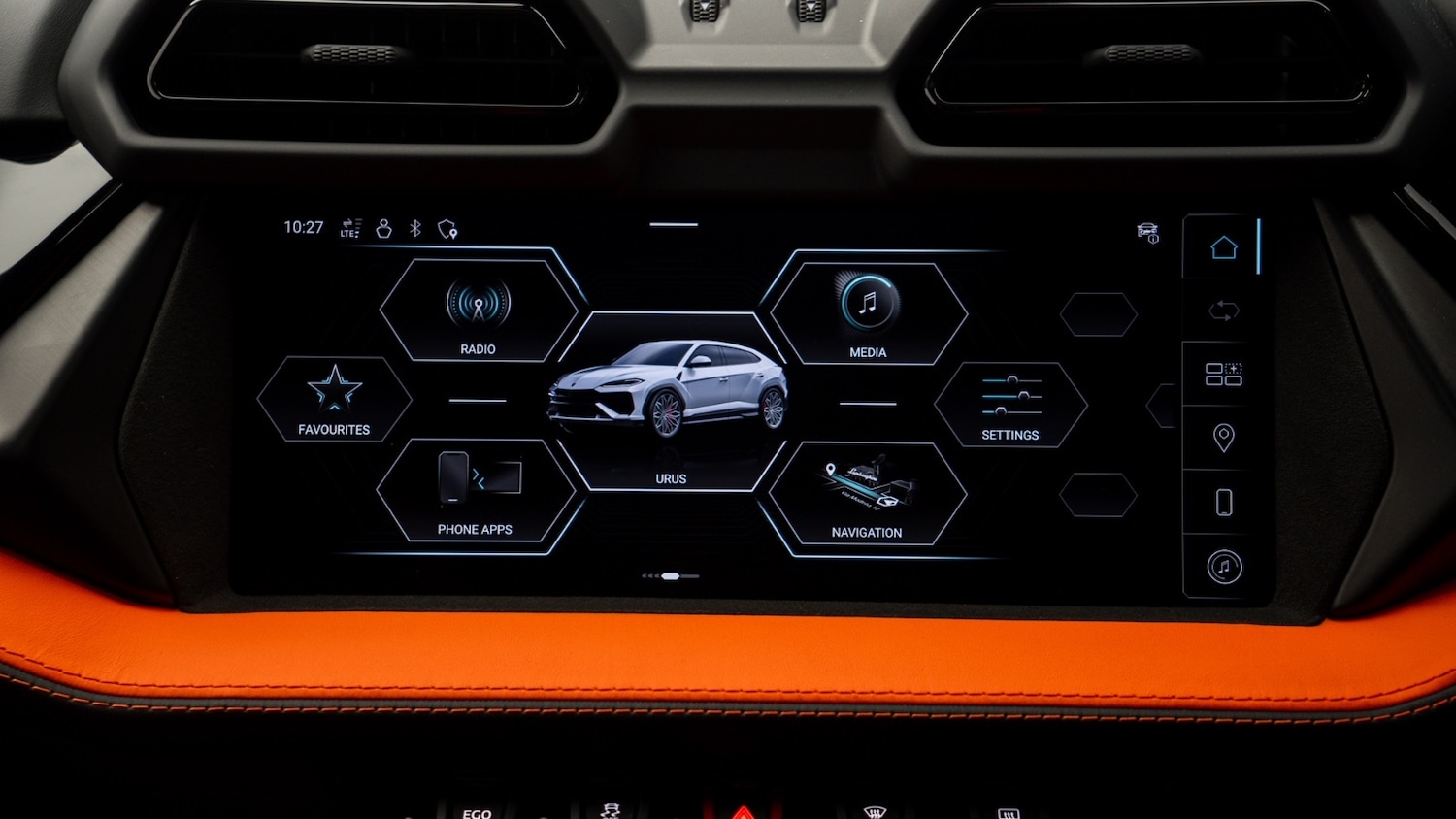 Used Lamborghini Urus 2025 for sale - 77903309: Photo 17