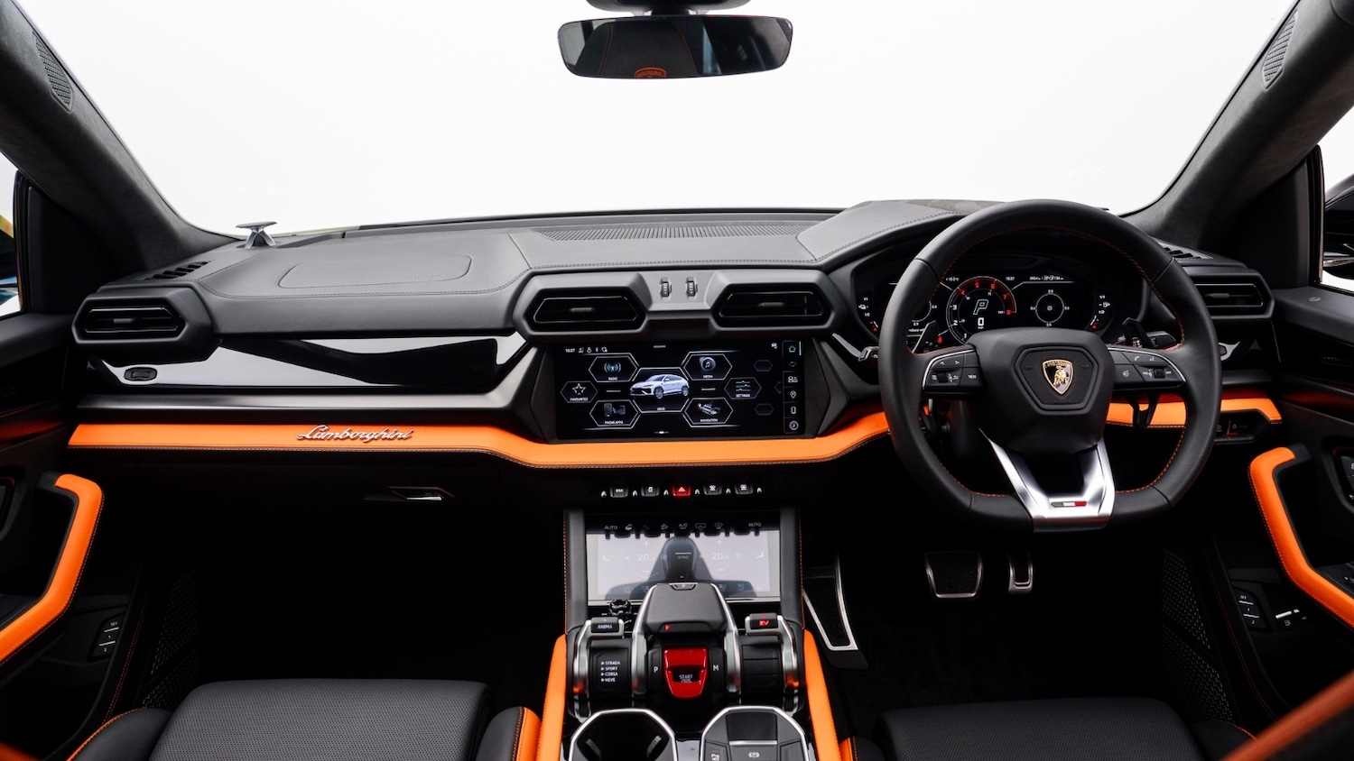 Used Lamborghini Urus 2025 for sale - 77903309: Photo 2