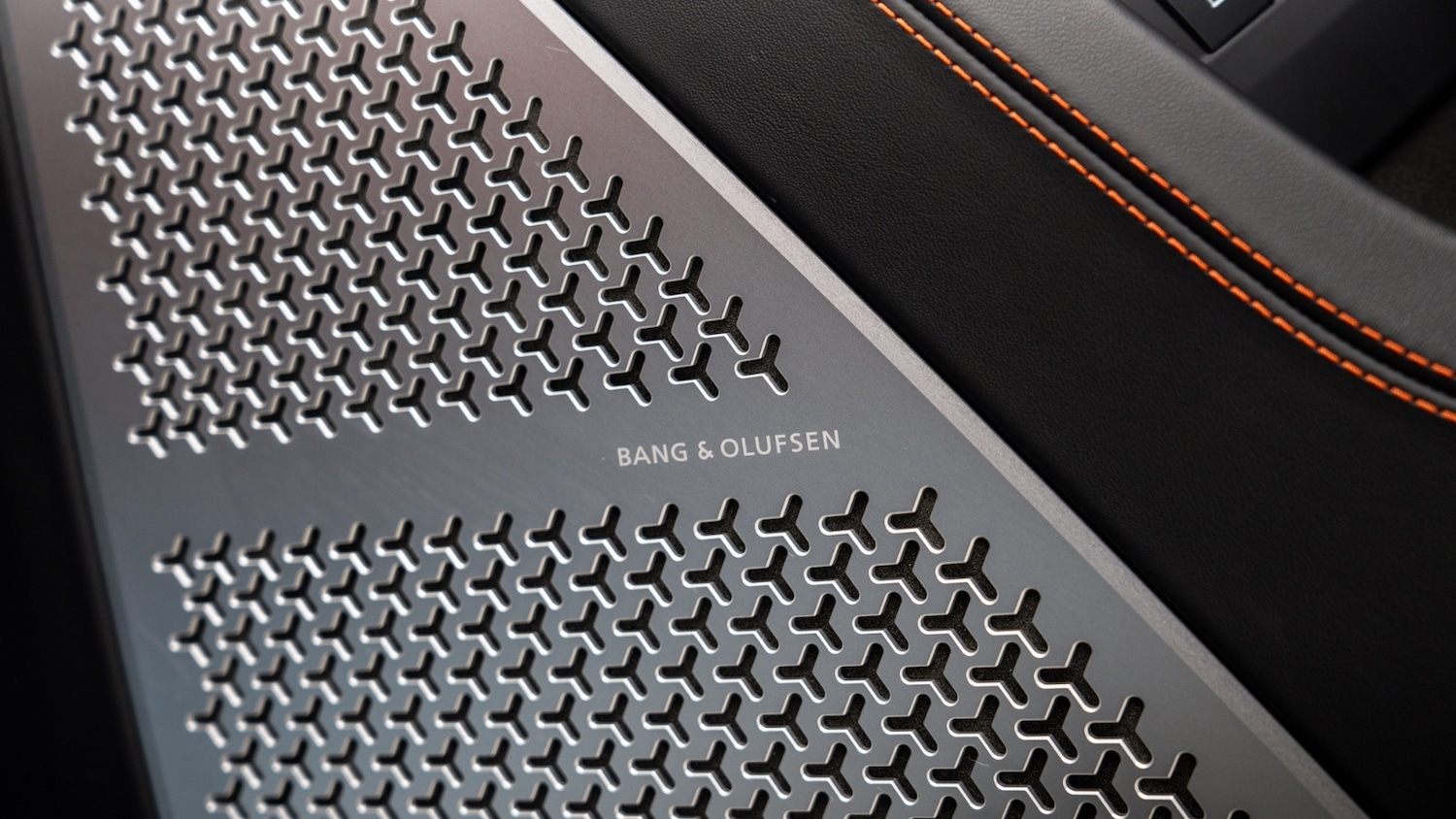 Used Lamborghini Urus 2025 for sale - 77903309: Photo 38