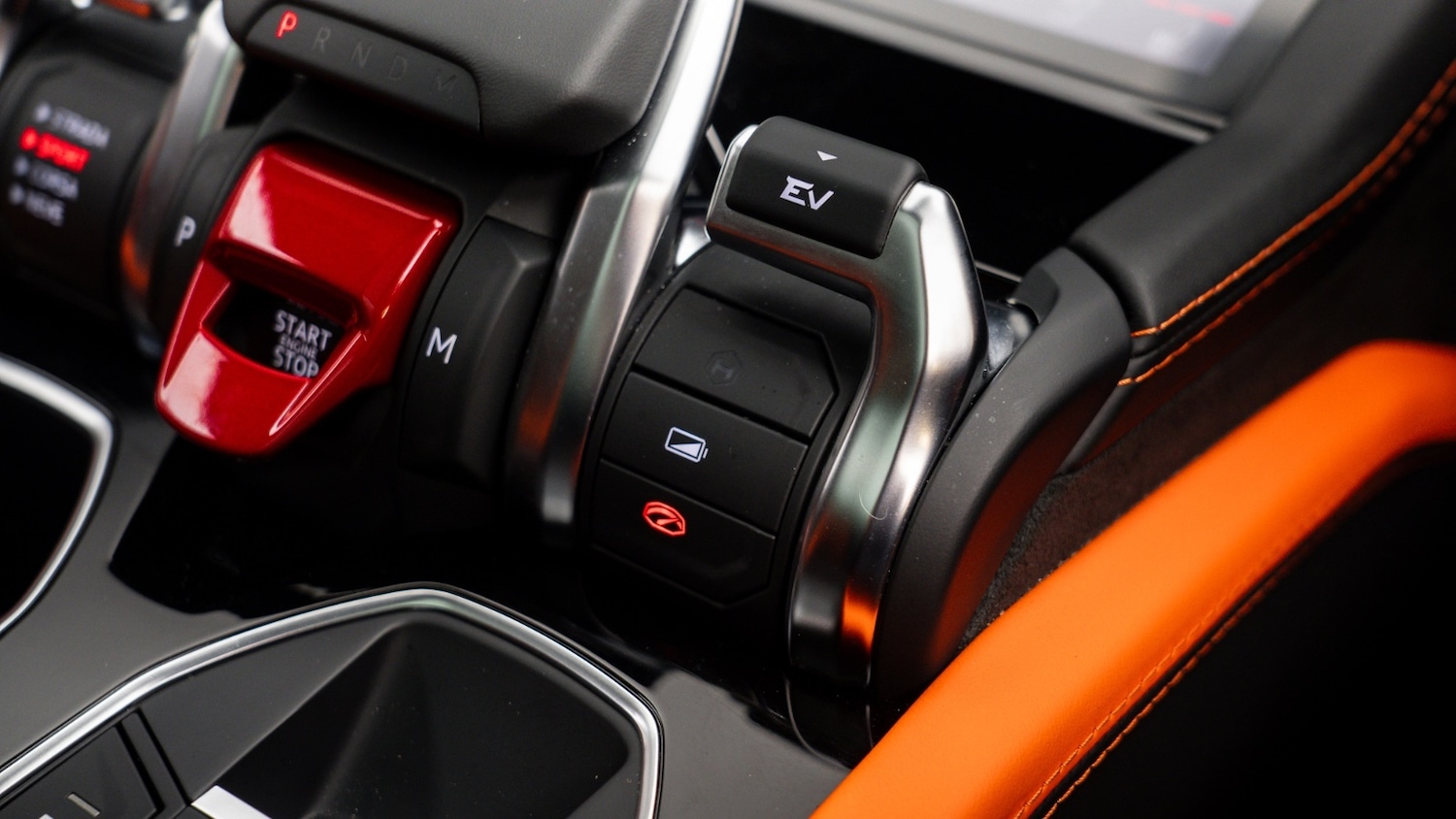 Used Lamborghini Urus 2025 for sale - 77903309: Photo 50