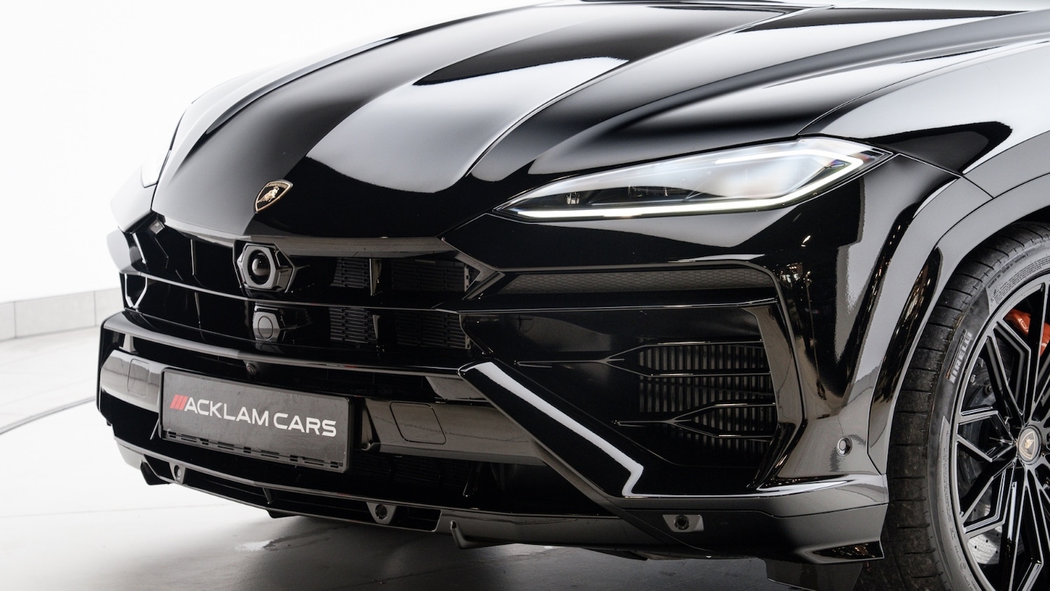 Used Lamborghini Urus 2025 for sale - 77903309: Photo 56