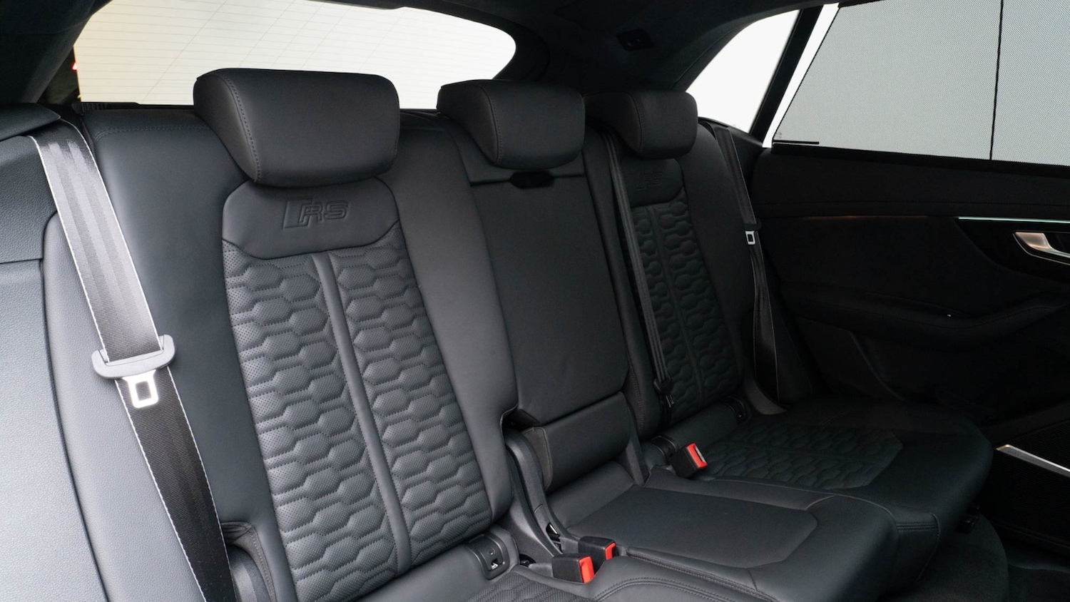 Used Audi RS Q8 2023 for sale - 76161306: Photo 15