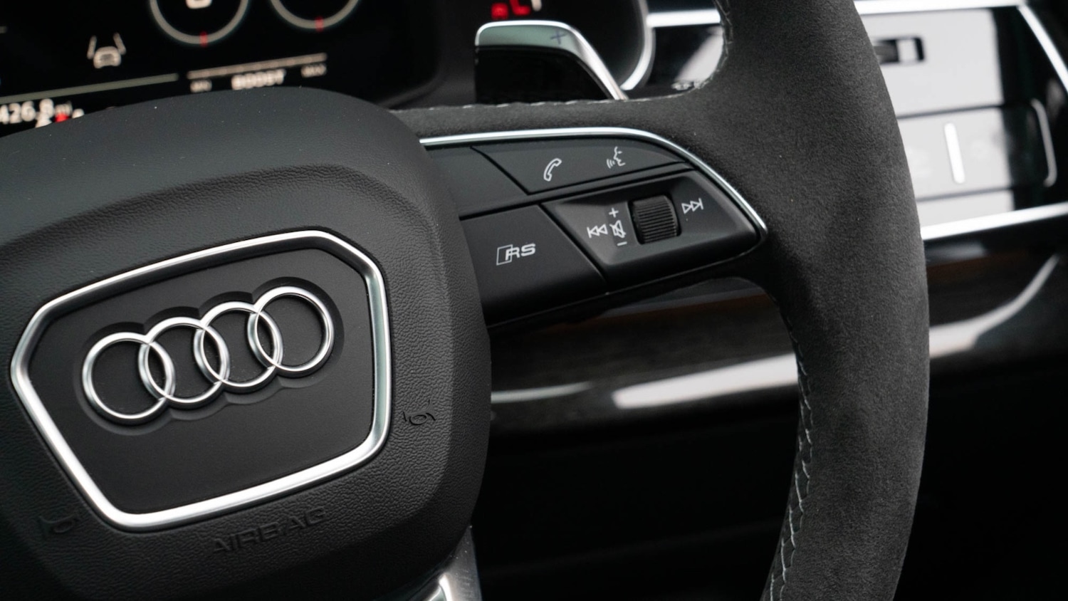 Used Audi RS Q8 2023 for sale - 76161306: Photo 23