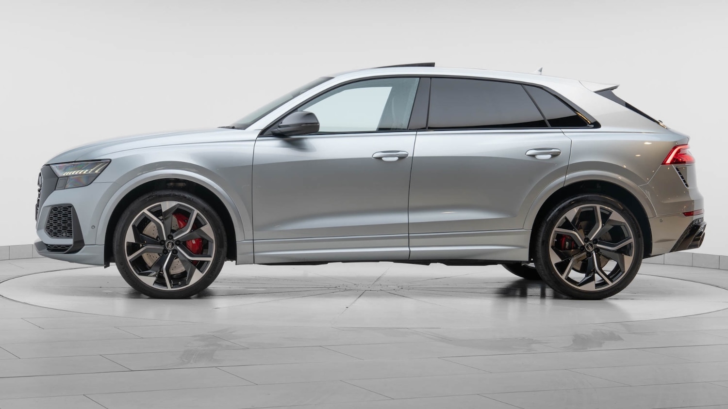 Used Audi RS Q8 2023 for sale - 76161306: Photo 4