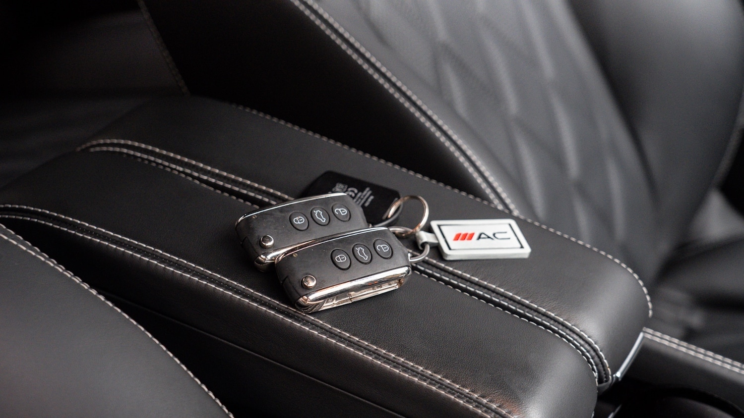 Used Bentley Continental 2014 for sale - 76908030: Photo 35