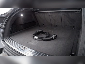 Used Porsche Cayenne 2023 for sale - 78630077: Photo