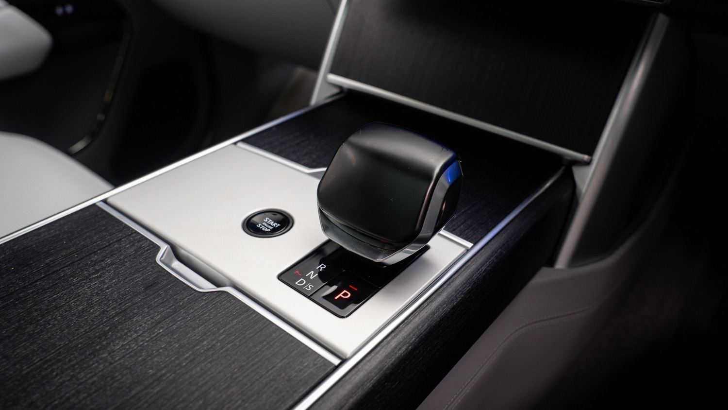 Used Land Rover Range Rover 2024 for sale - 77725934: Photo 41