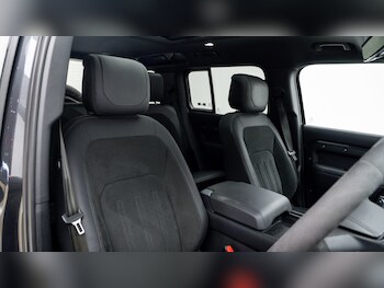 Used Land Rover Defender 2022 for sale - 78773623: Photo
