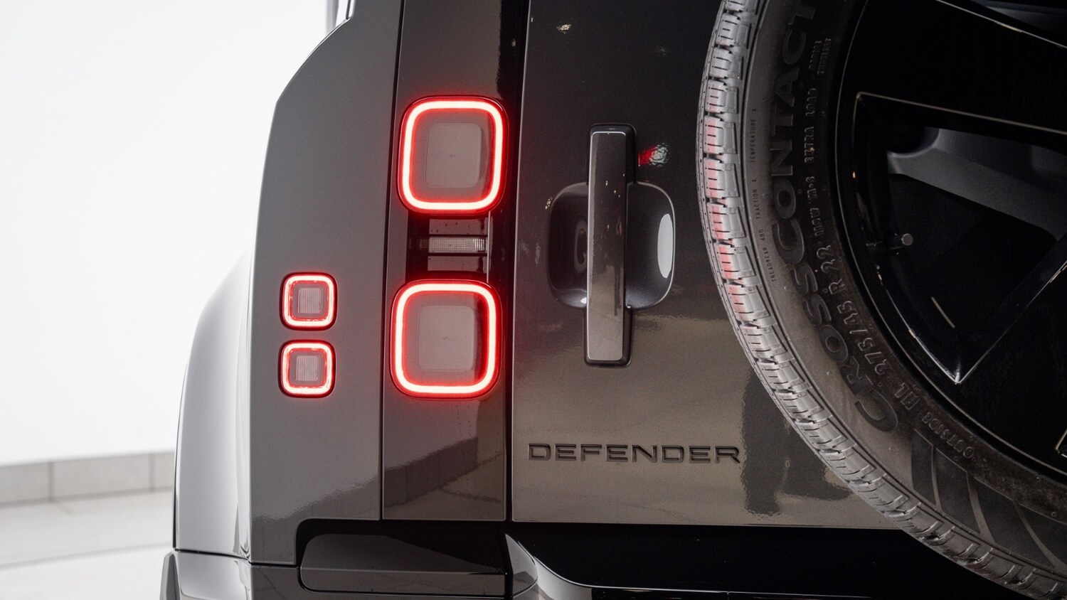 Used Land Rover Defender 2025 for sale - 77178082: Photo 34