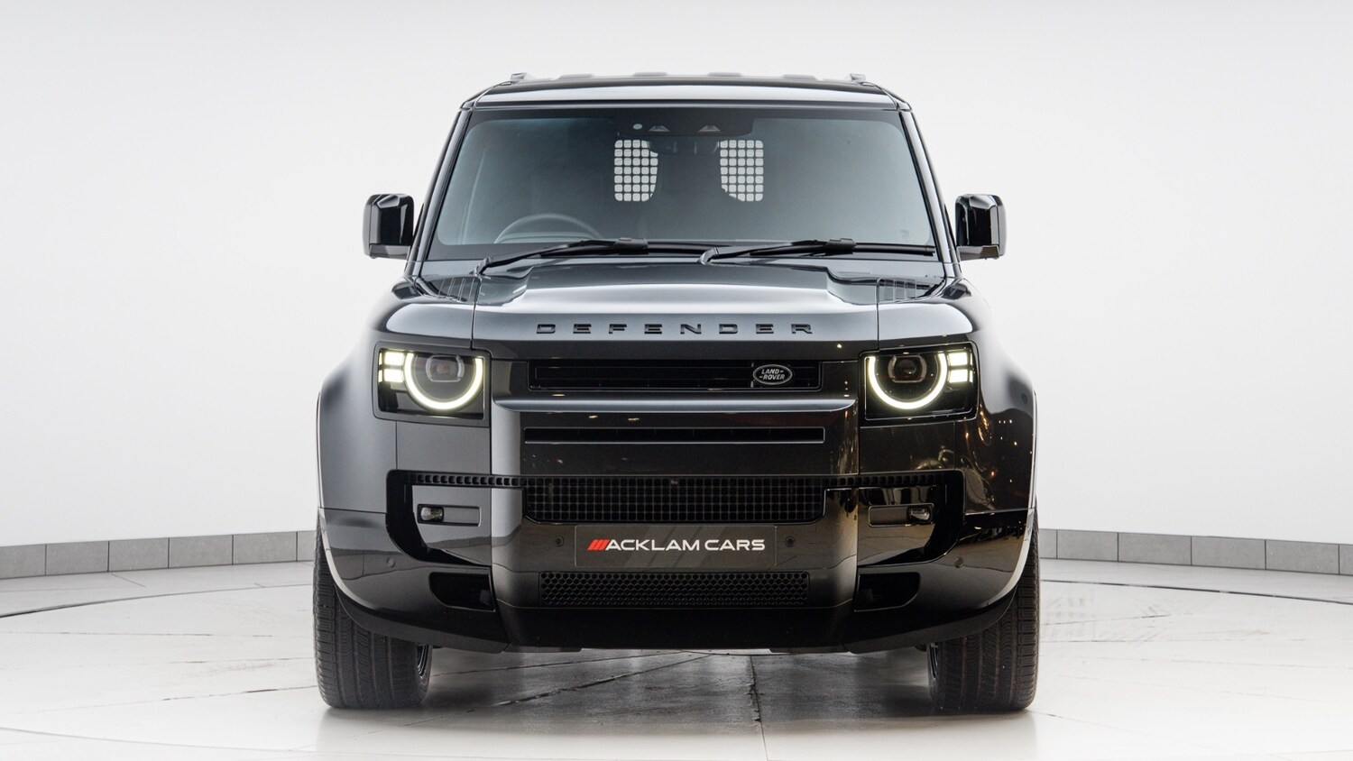 Used Land Rover Defender 2025 for sale - 77178082: Photo 5