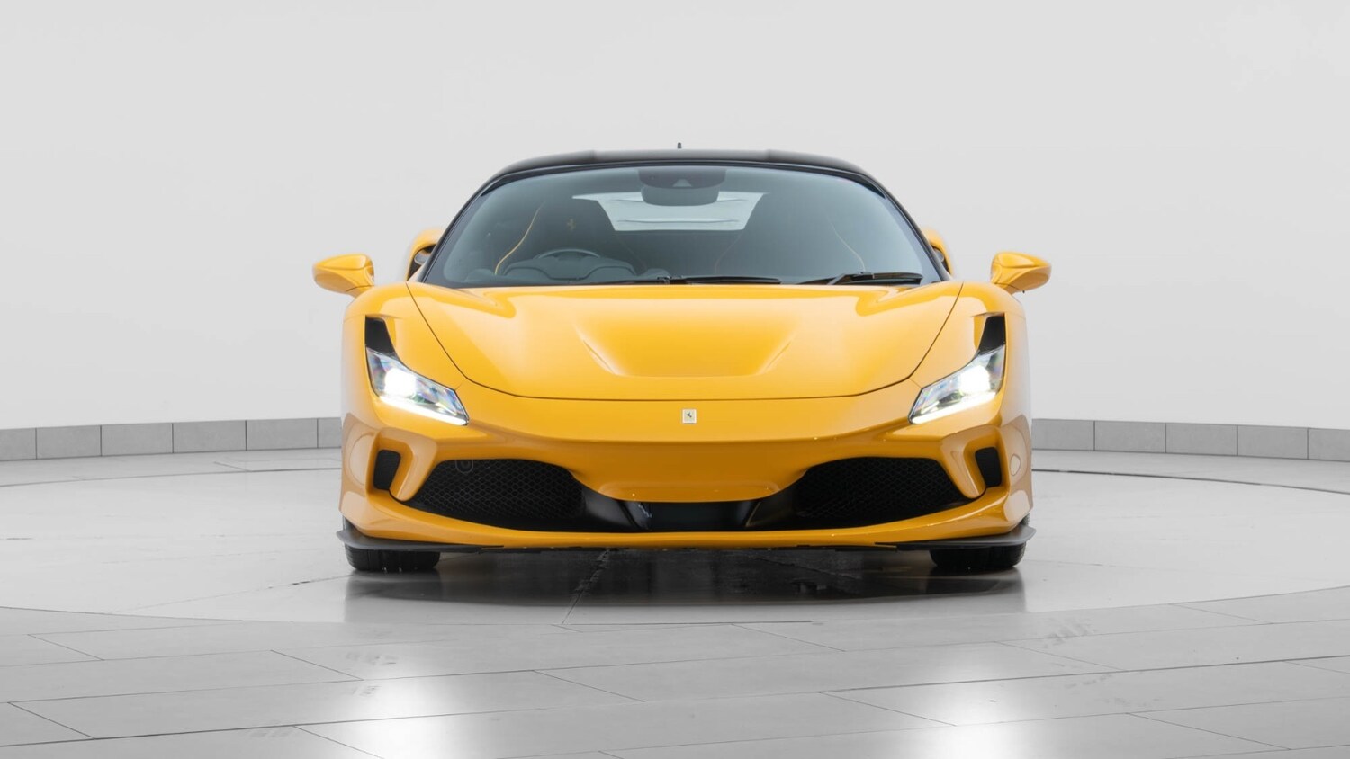 Used Ferrari F8 Spider 2020 for sale - 76208956: Photo 10