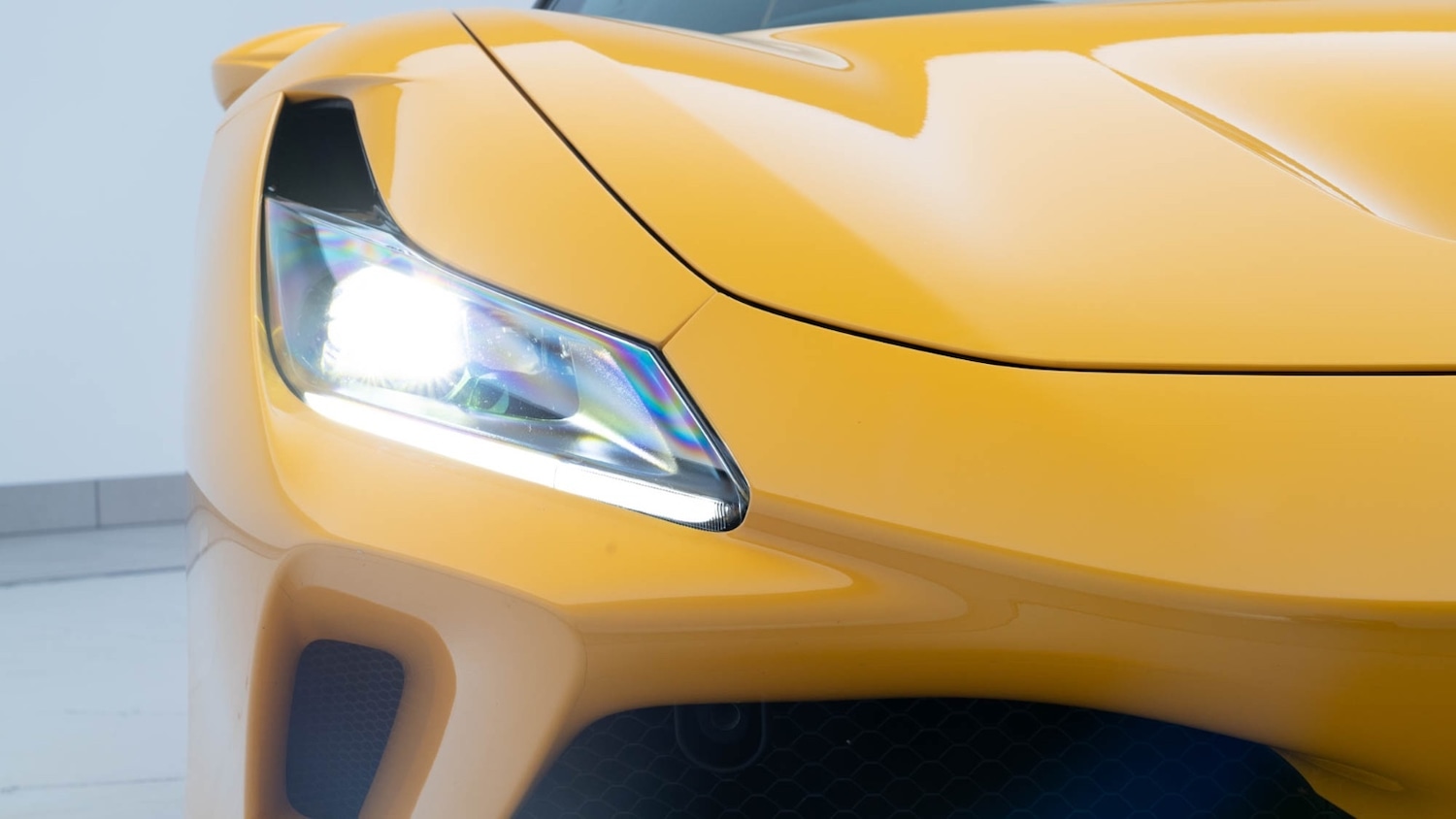 Used Ferrari F8 Spider 2020 for sale - 76208956: Photo 12