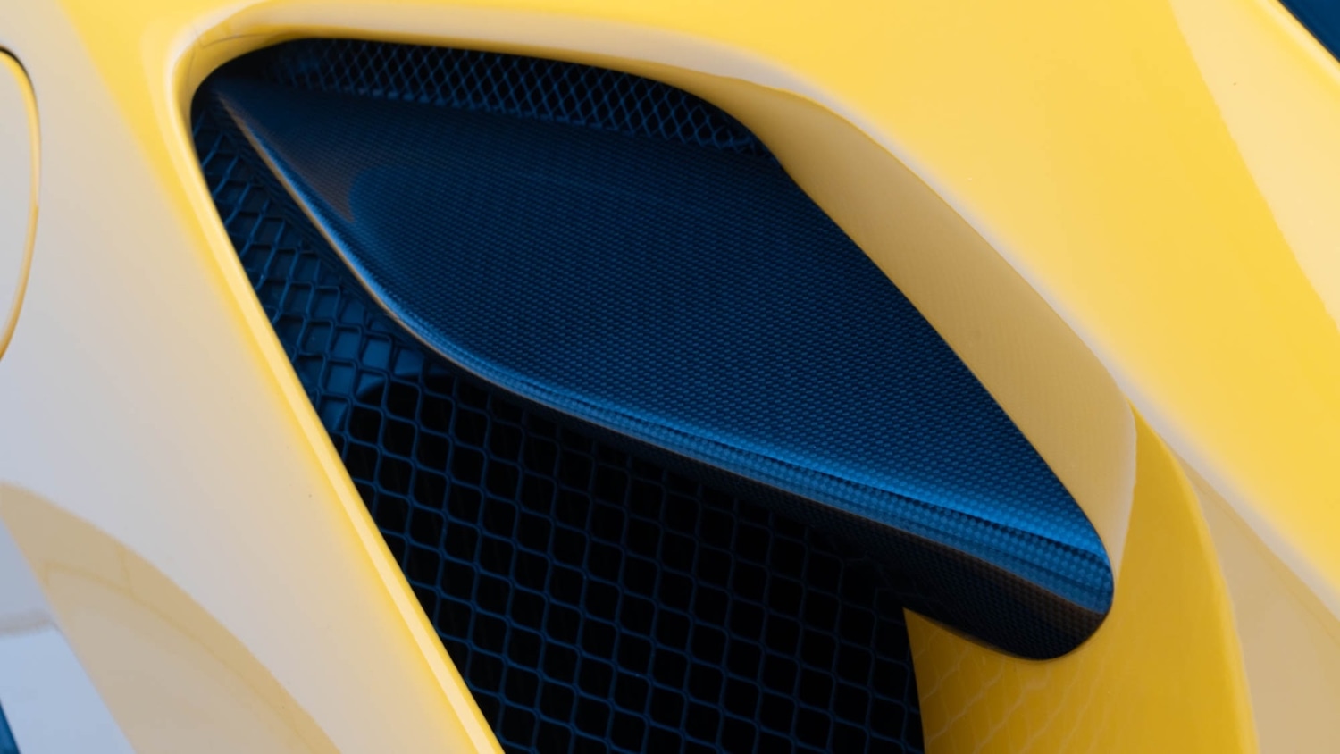 Used Ferrari F8 Spider 2020 for sale - 76208956: Photo 13