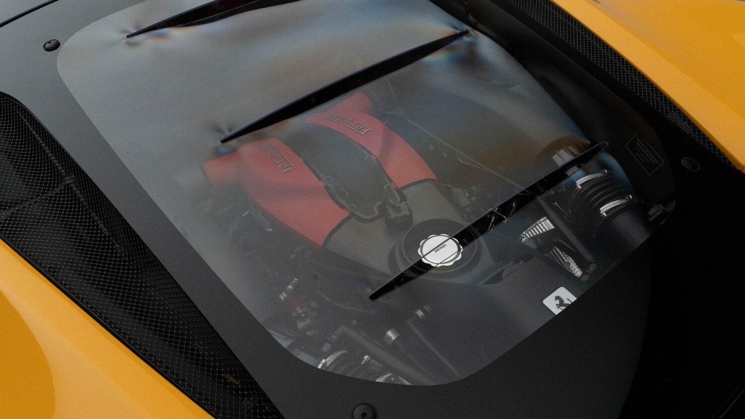 Used Ferrari F8 Spider 2020 for sale - 76208956: Photo 16