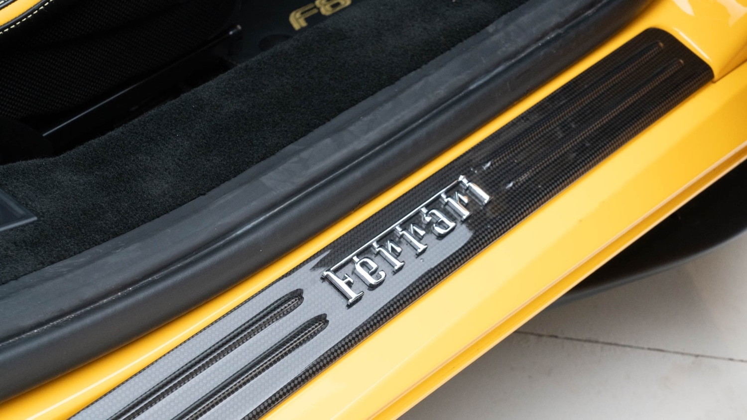 Used Ferrari F8 Spider 2020 for sale - 76208956: Photo 27