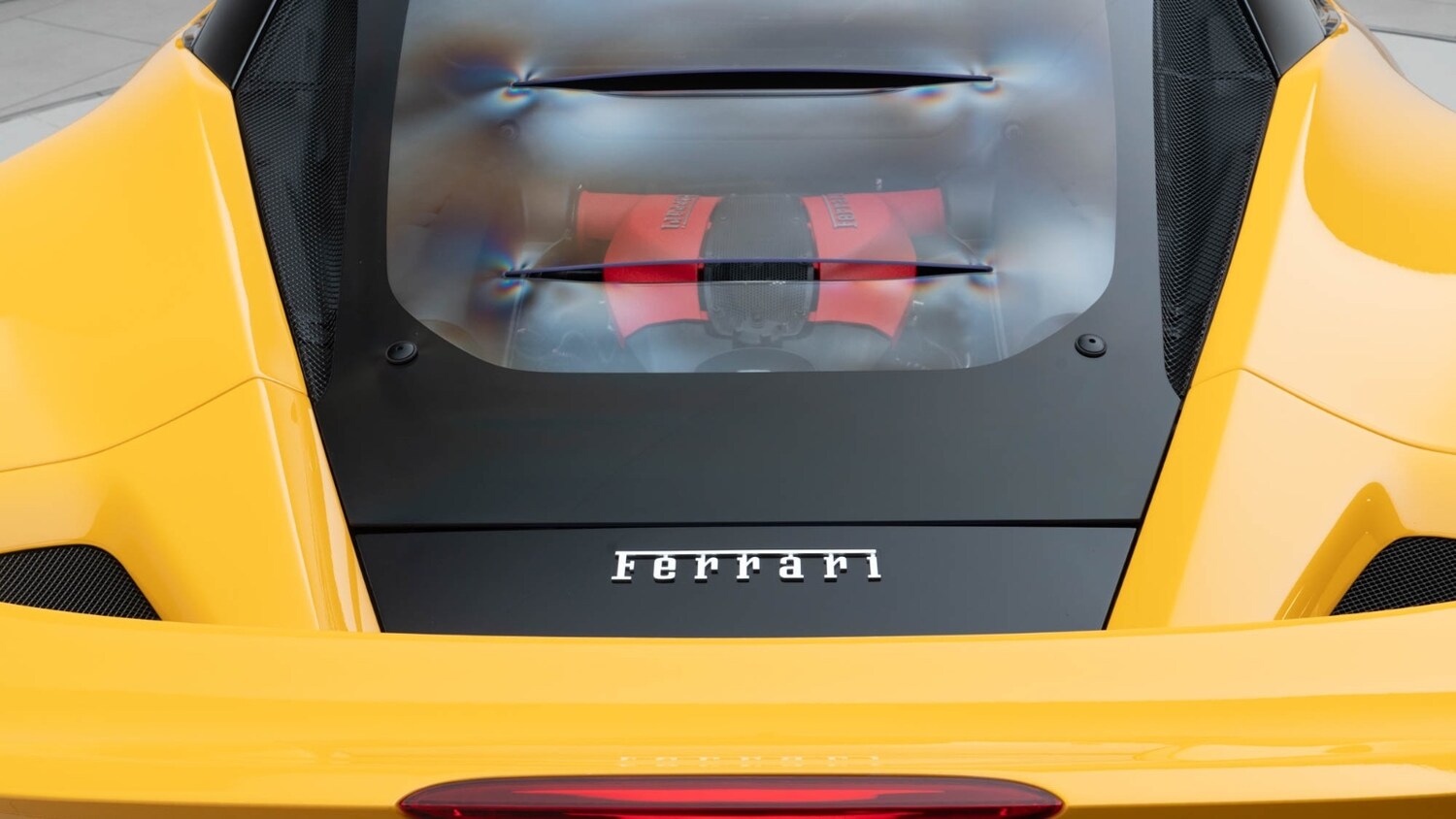 Used Ferrari F8 Spider 2020 for sale - 76208956: Photo 8