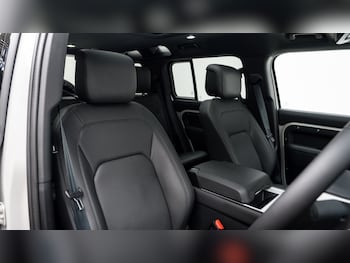 Used Land Rover Defender 2026 for sale - 78263472: Photo