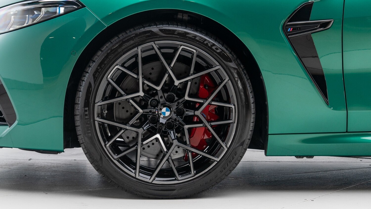 Used BMW M8 2023 for sale - 77470816: Photo 13