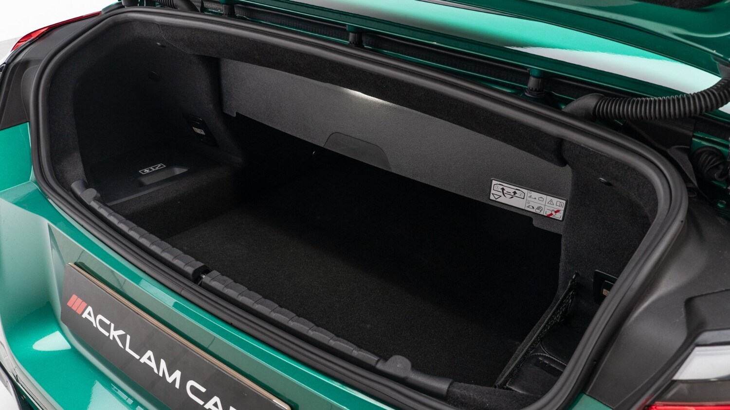 Used BMW M8 2023 for sale - 77470816: Photo 16