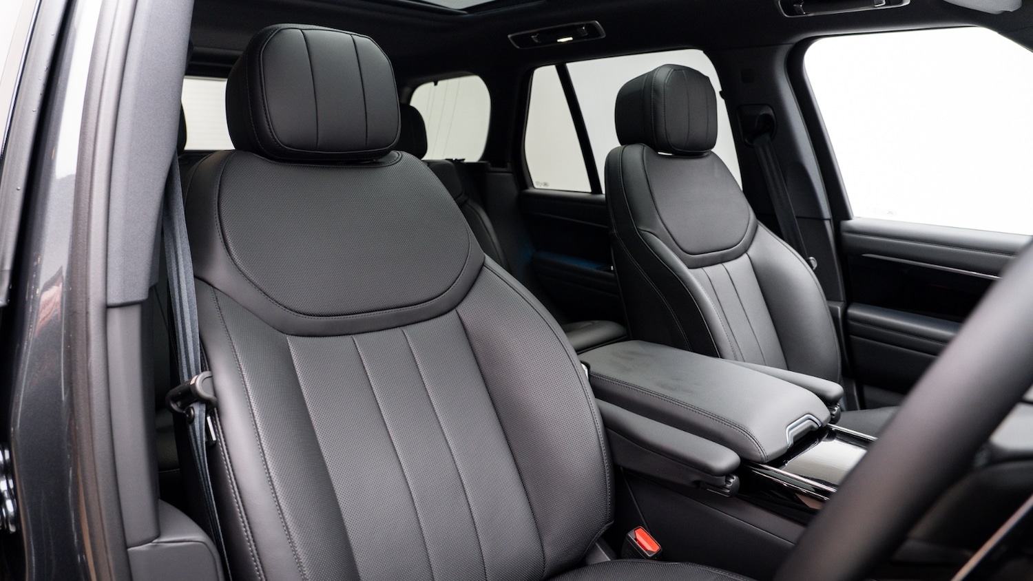 Used Audi Q5 2025 for sale - 77950673: Photo 3