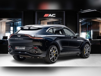 Used Aston Martin DBX 2022 for sale - 78846777: Photo