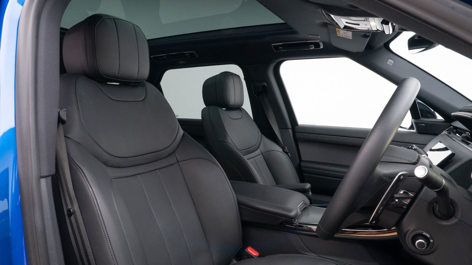 Used Land Rover Range Rover Sport 2025 for sale - 76635558: Photo 3